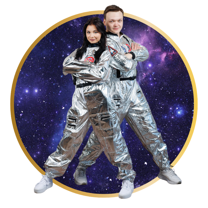 Космонавти